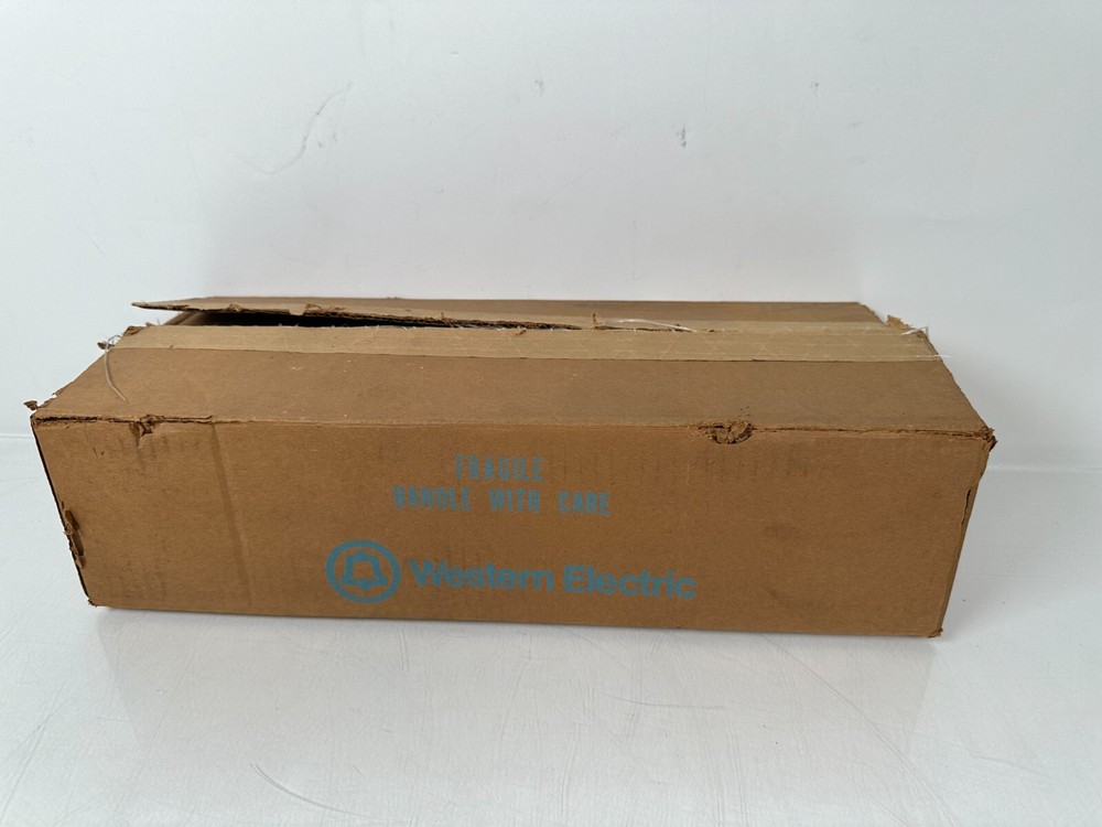NOS WESTERN ELECTRIC 642A PANEL IN BOX