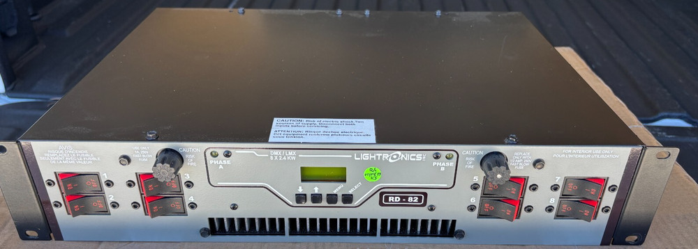 Lightronics RD-82 Lighting 8 channel Dimmer Pack