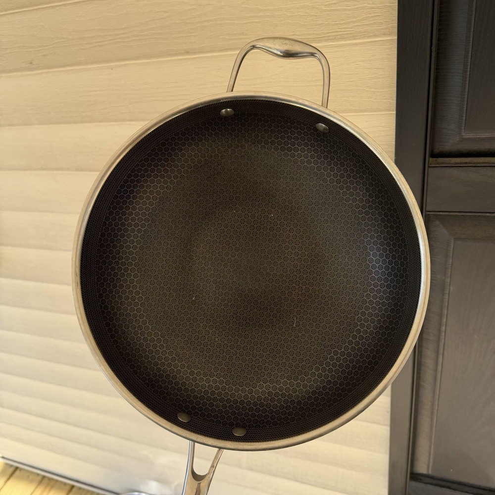 Hexclad Hybrid Cookware 8 Piece Set Preowned Great Condition