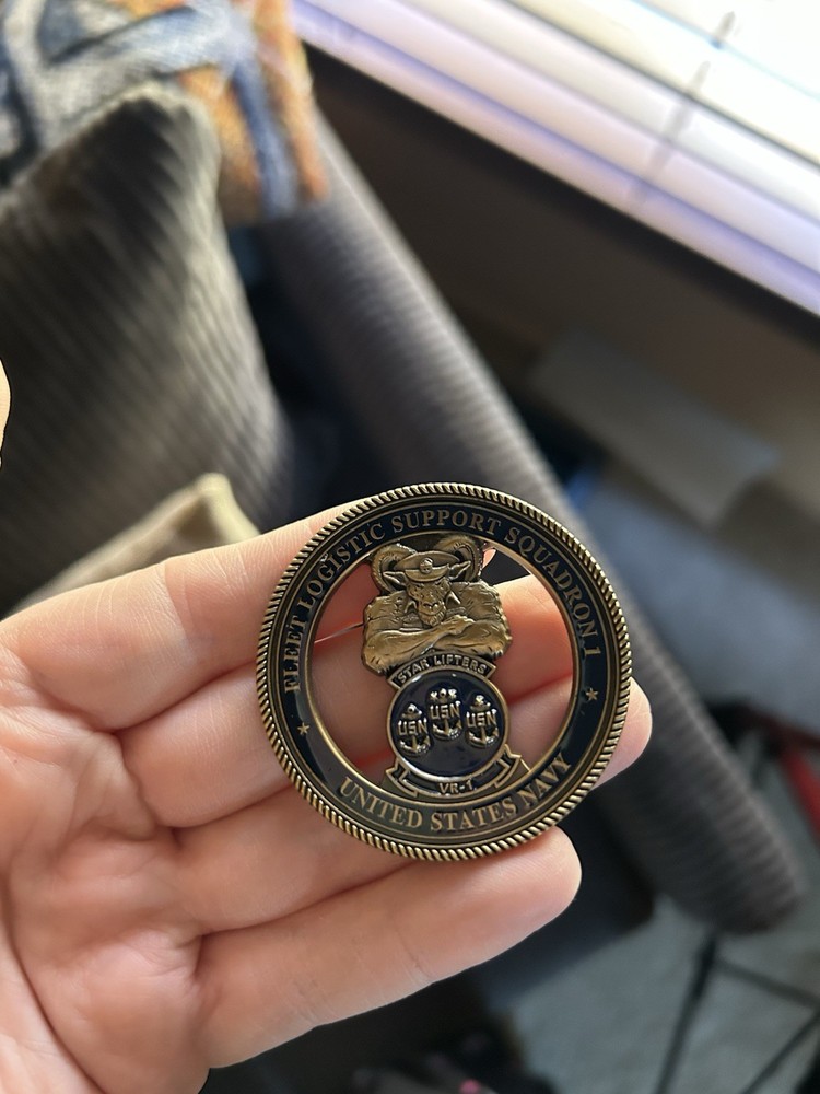 19 US Navy Metal Collection