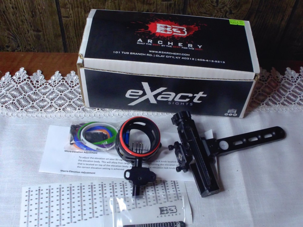 B3 Exact Comp Hunter 4 Pin Sight -Right Hand Black - OPEN BOX