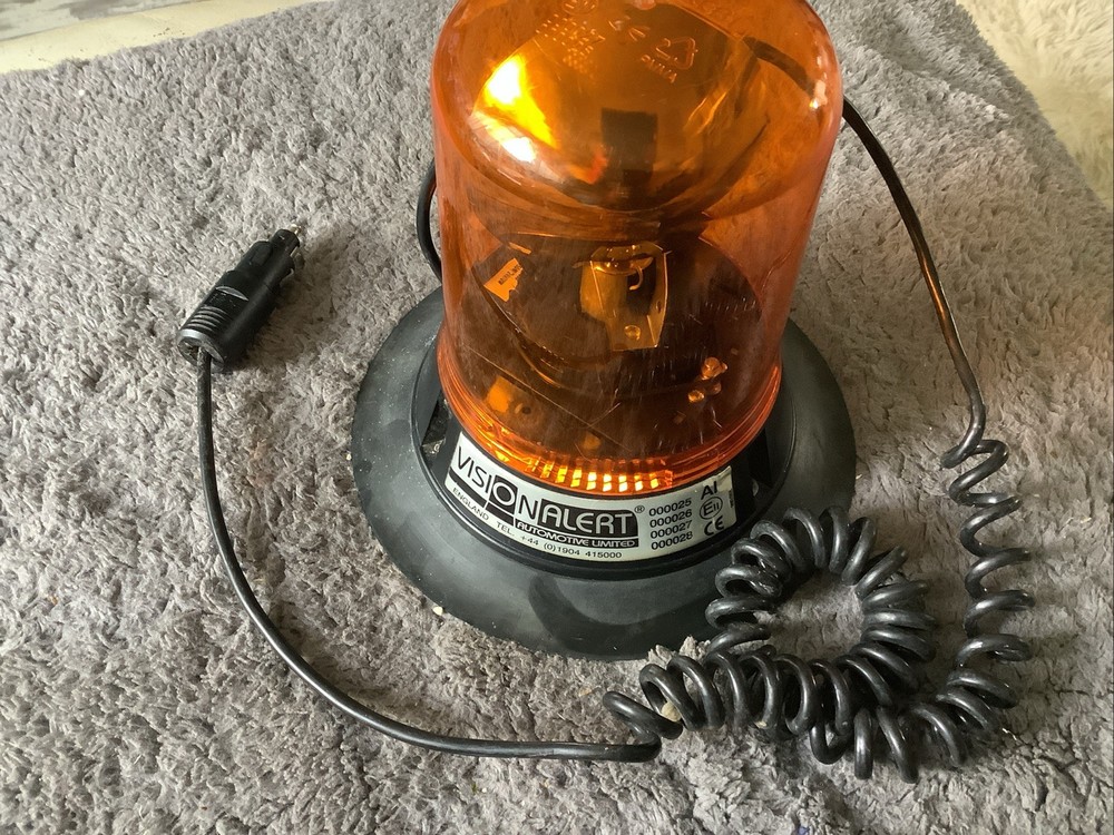 Vision Alert Mag Mount Beacon Orange Light Magnetic Mount Working