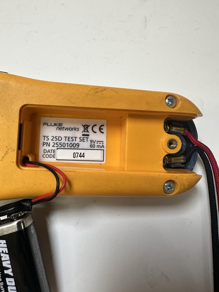 Fluke Networks TS25D Telephone Test Set