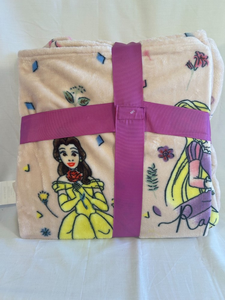Disney Princesses Pillow and Throw Multicolor Polyester 2-Pieces Set Age 3+