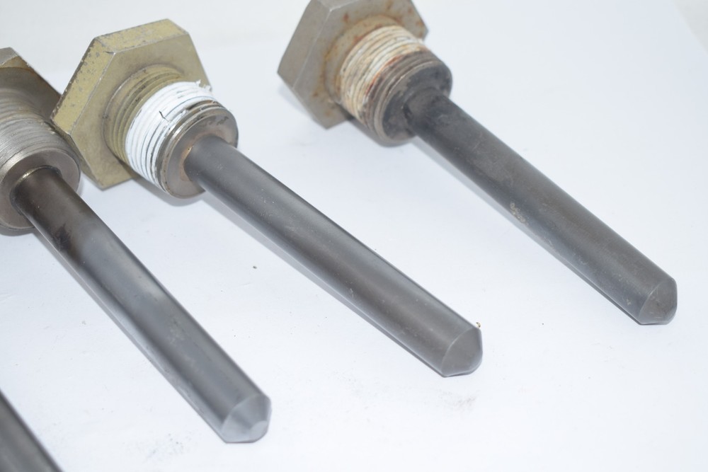 Mixed Lot of 5 Thermowell