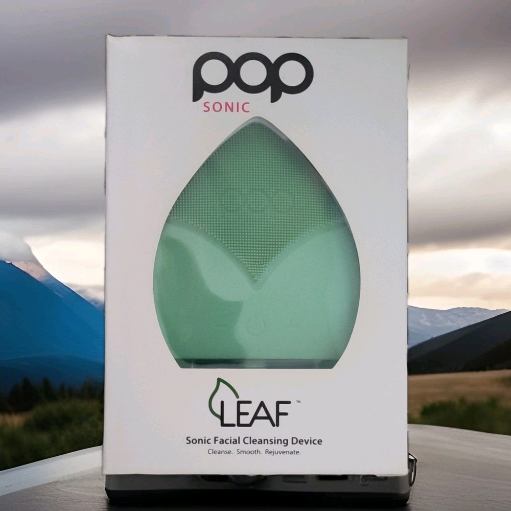 Pop Sonic Leaf Sonic Facial Cleansing Device Waterproof Silicone Mint