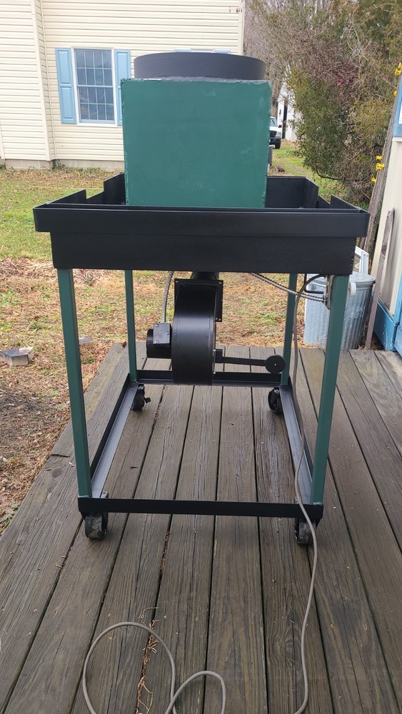 Blacksmith Forge Coal/Coke/Charcoal. Variable Speed Blower. Super Sucker Hood.