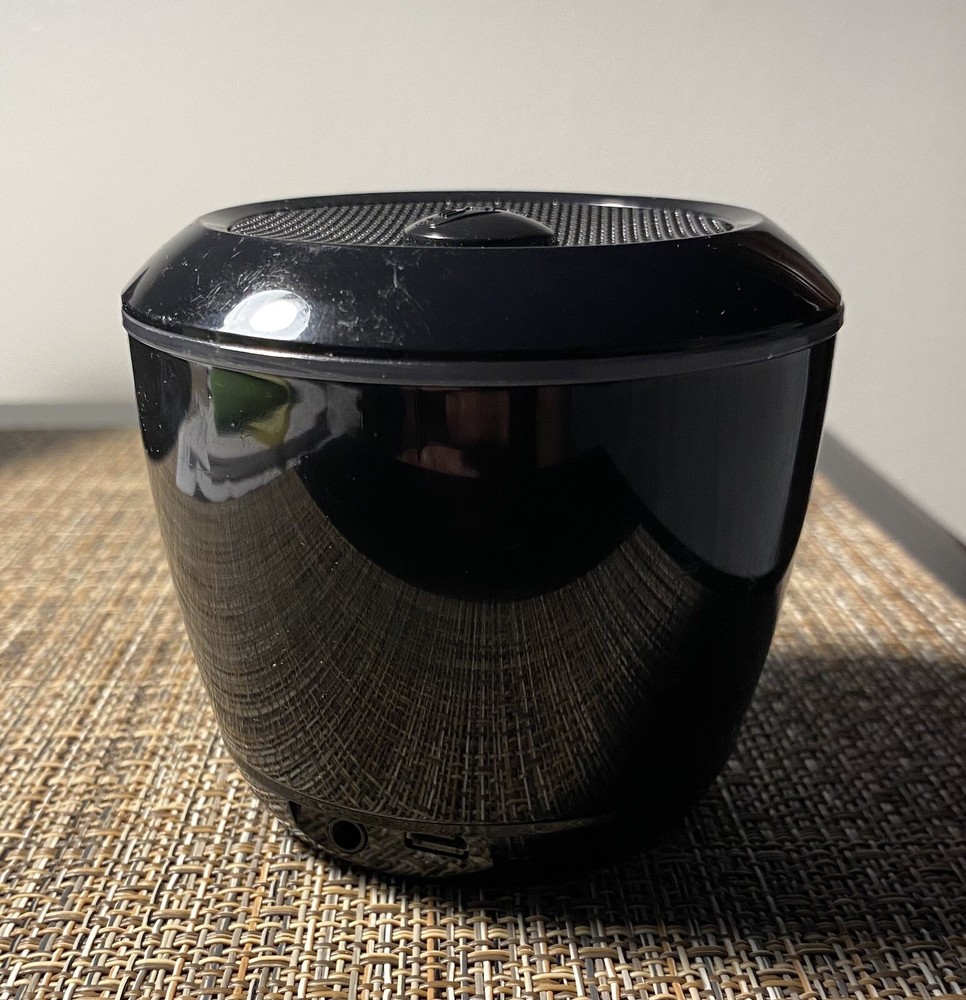 iLive iSB14B Portable Bluetooth Speaker Color Changing Glow Ring LEDs