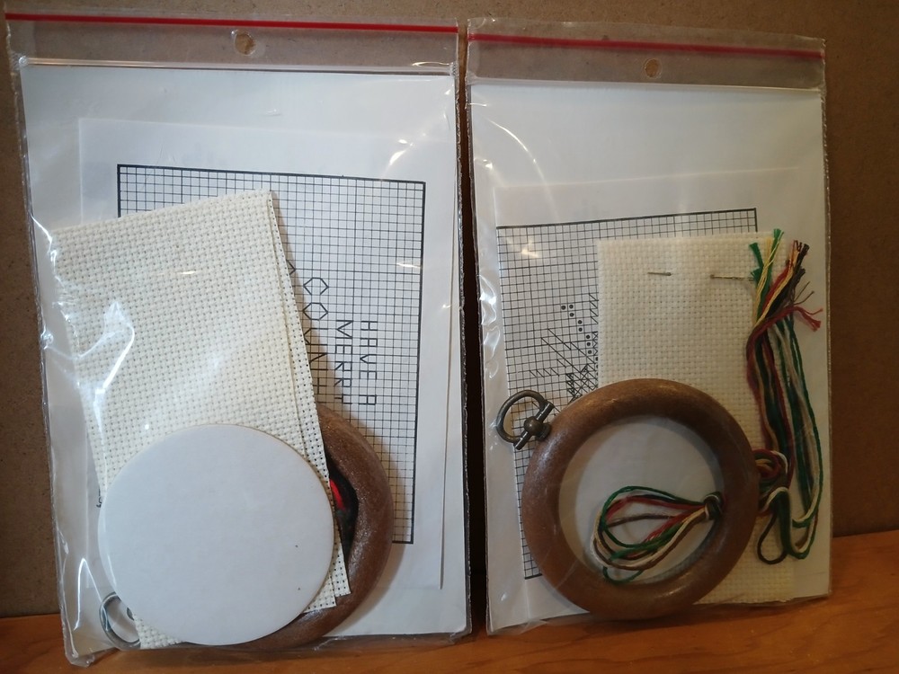 Cross Stitch Fabric & Small Kits Mixed Lot