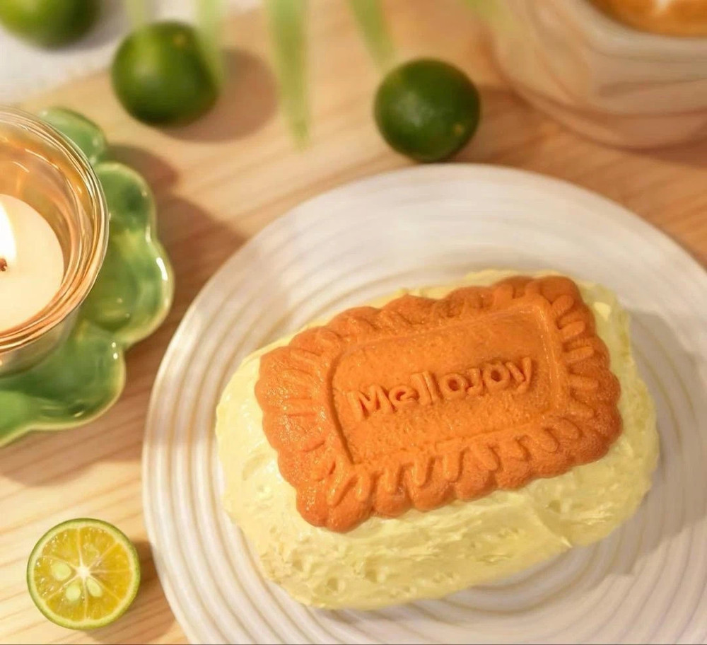 Mellojoy Caramel Cream Cookie NEW!!