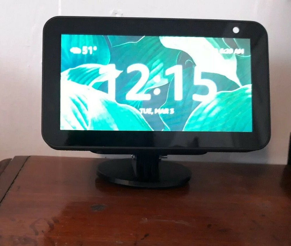 Amazon echo show 5 STAND
