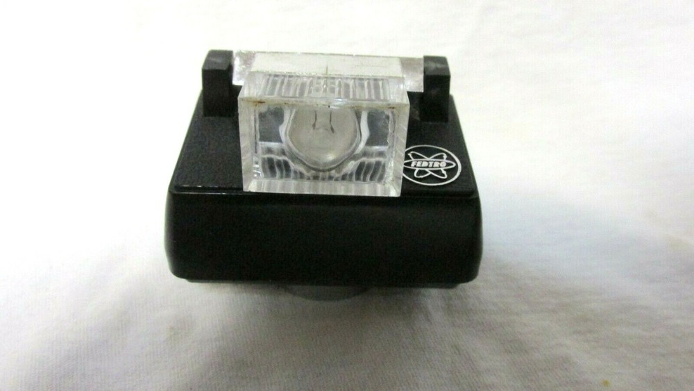 VINTAGE FEDTRO MODEL MAG-LT2 MAGNETIC CAMERA FLASH FOR DISPLAY