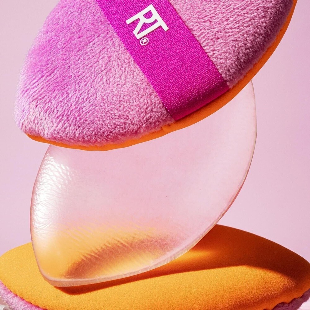 Real Techniques Miracle 2-In-1 Powder Puff, Dual-Sided, Full-Size Makeup...