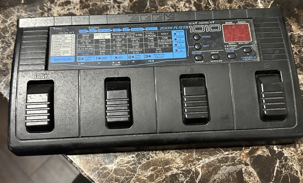 ZOOM: Multi Effect Guitar Pedal 1010 Advanced Guitar Effects Processor untested