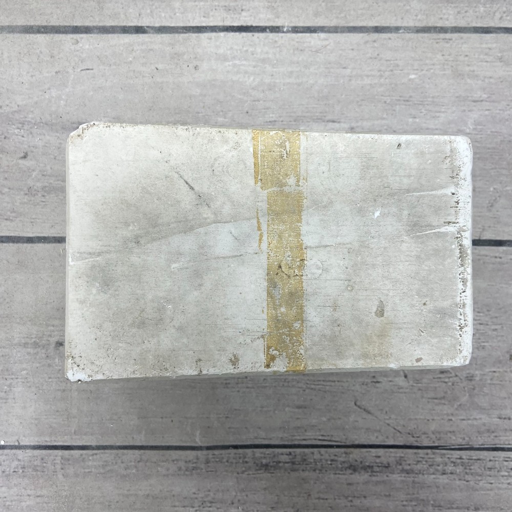 Vintage Radiant Ceramic Casting Mold Shaker