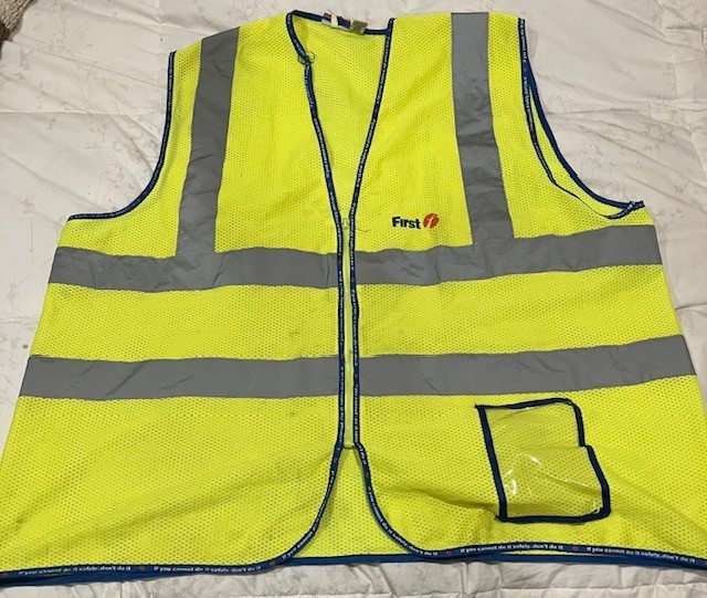 image solutions  2XL yellow zip workwear vest - reflective polyester
