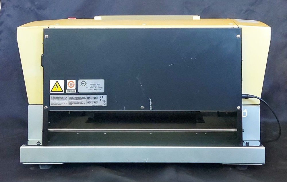 Roland EGX-350 Denchtop Engraving