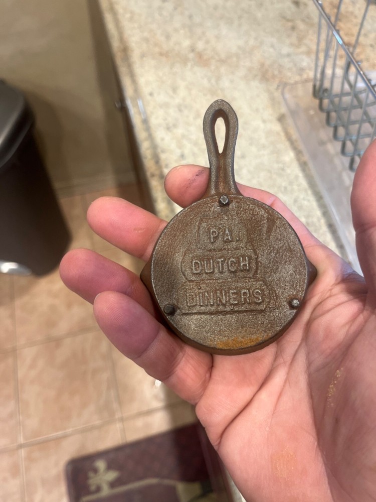 miniature cast-iron advertising frying pan mini