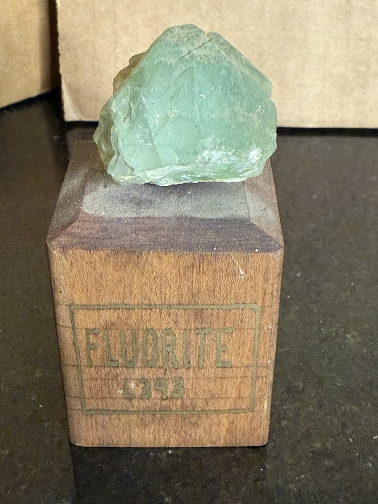 Small Fluorite L393 Display Piece