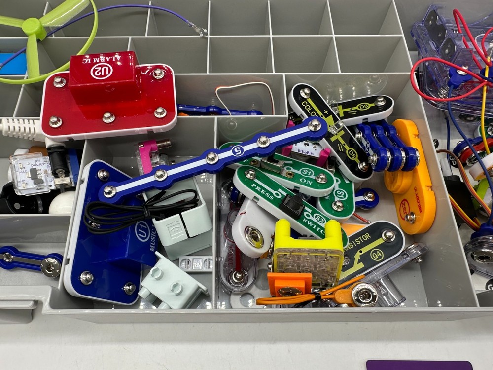 Sphero LittleBits STEAM+ Box & Parts (Read description)