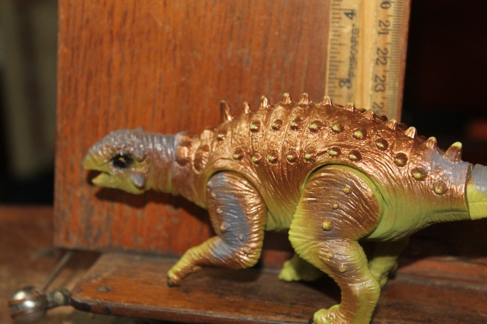 8" Plastic Dinosaur Euoplocephalus