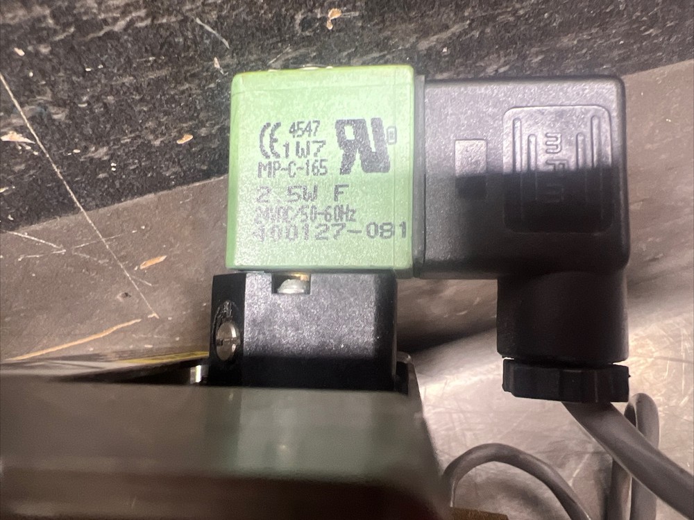 CONAIR material Hopper Isolate Receiver Model CV: Used Surplus. Item ID 4