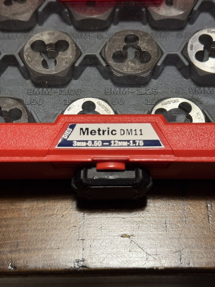 Matco Tools DM 10 + 11 SAE & Metric Die Sets