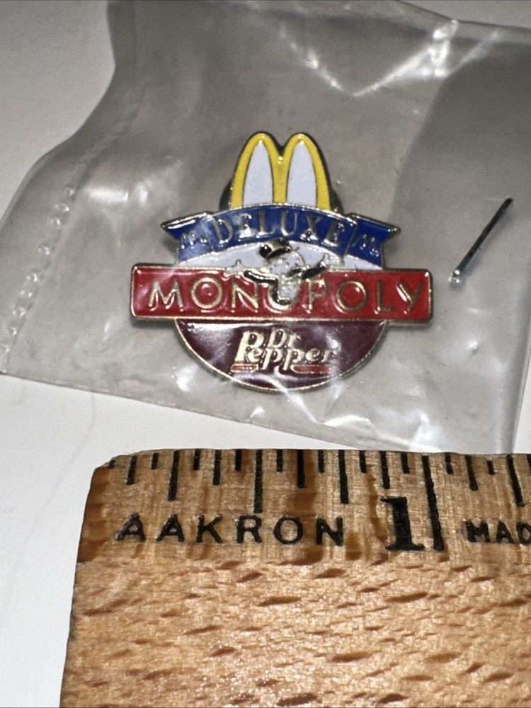 1996 McDonalds Deluxe Monopoly Dr. Pepper Lapel Hat Backpack Pin Still Sealed