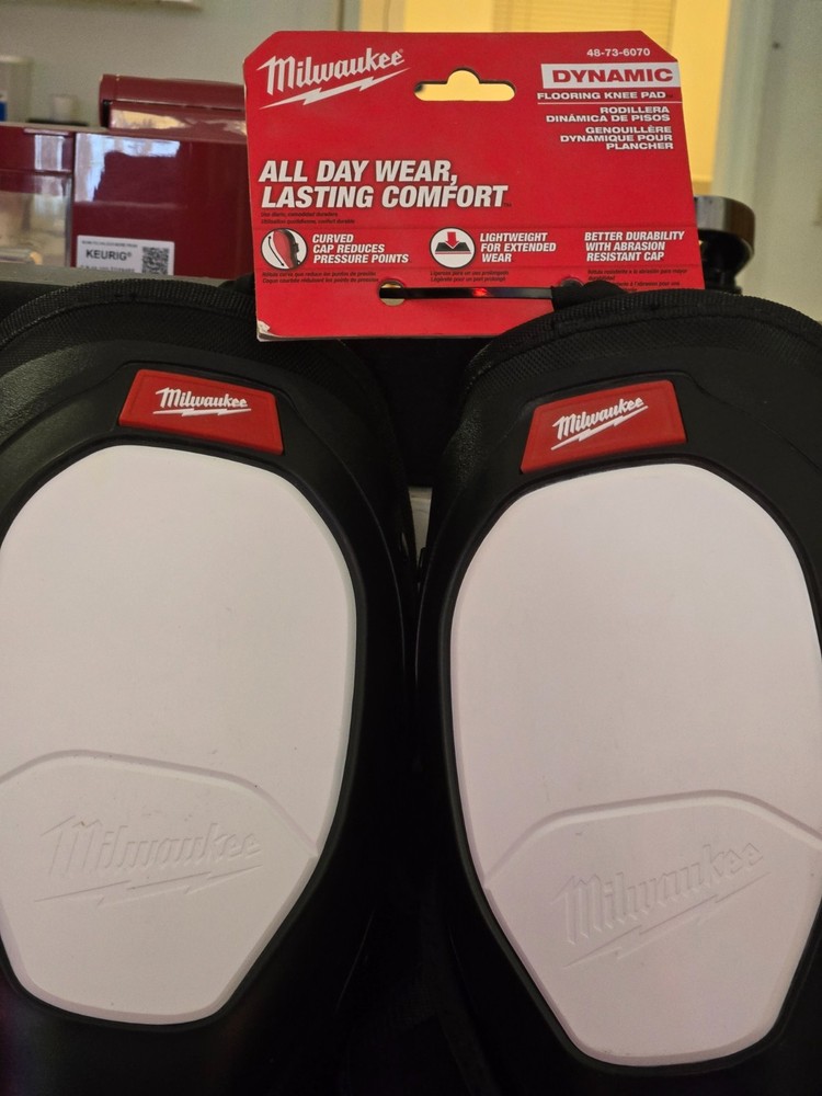 Milwaukee Tool 48-73-6070 Dynamic Flooring Knee Pad, Memory Foam