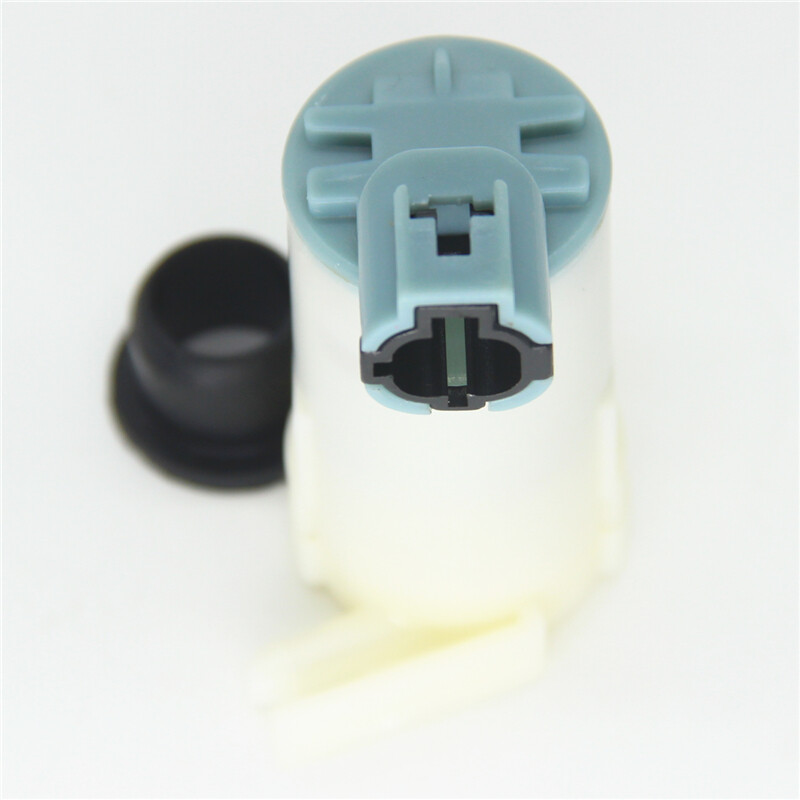 Front Windshield Washer Pump for Nissan Altima Sentra Frontier InfinitiFX35 FX45