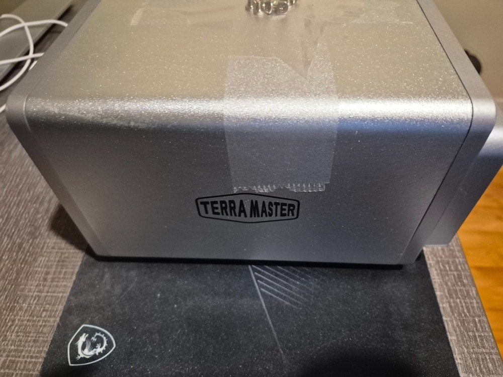 TerraMaster F4-220 Grey NAS