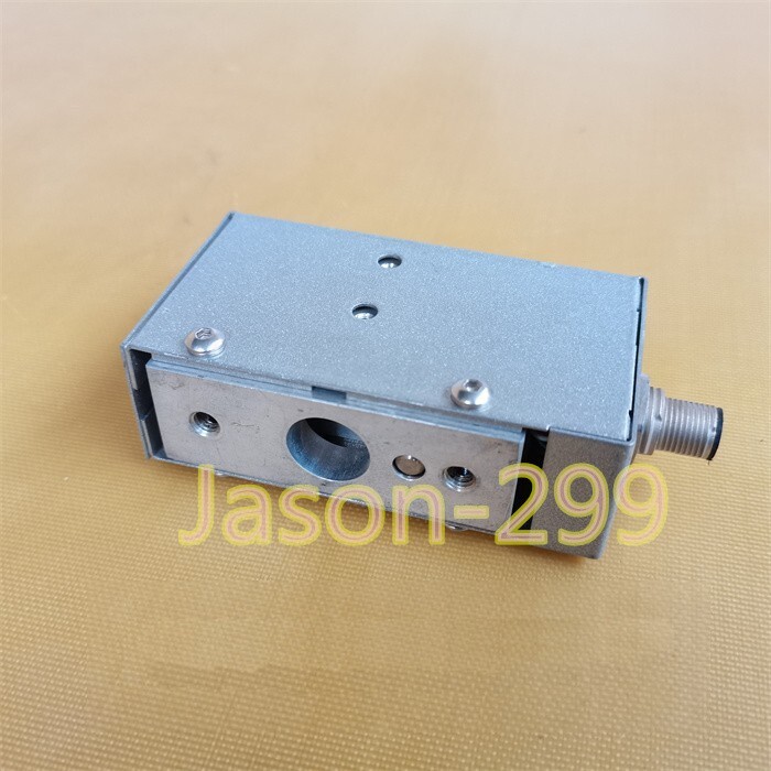 CL115EC12 fast ship by DHL OR EMS