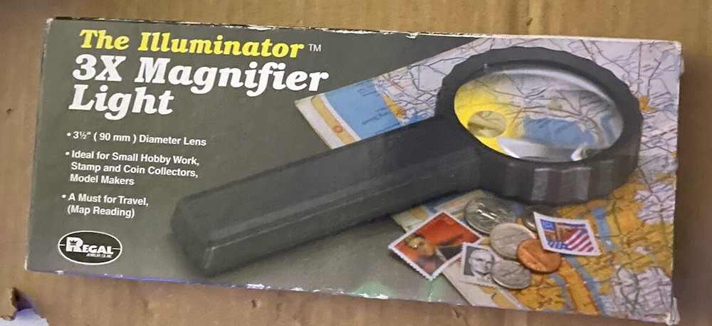 Vintage Regal 3x Magnifier With Light