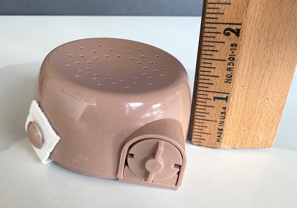 Unknown Electronic Device, Battery Operated, On/Off Switch