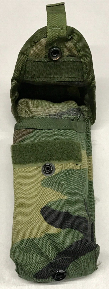 Woodland MOLLE 5.56 Double Mag Pouch USGI