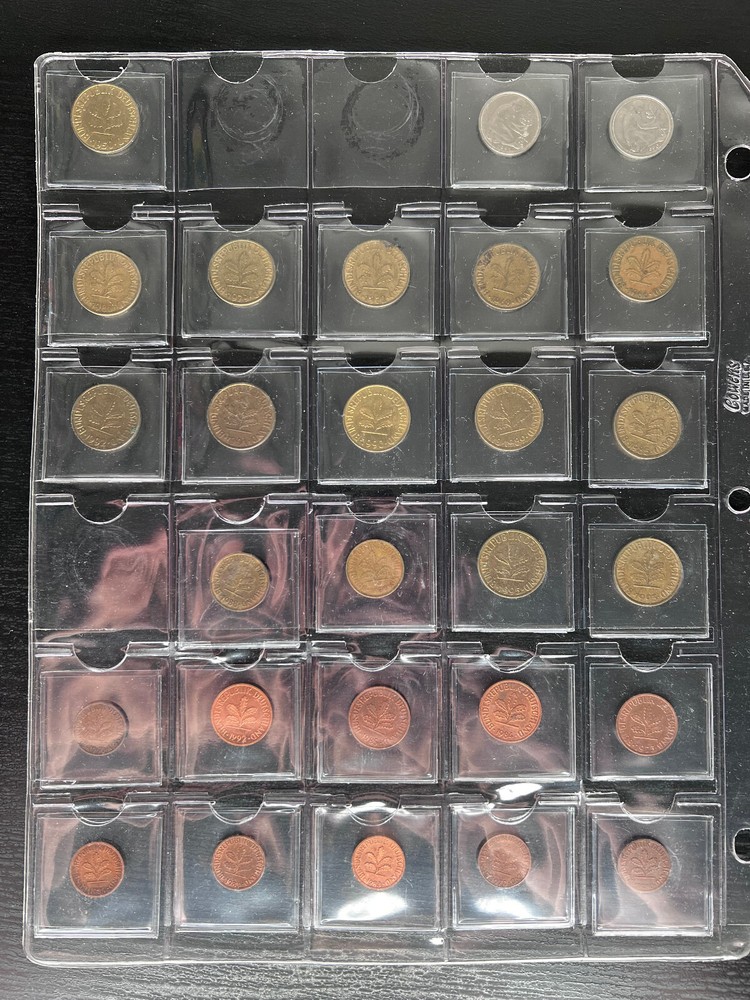 Coin Collection - Europe - 539 coins... Description Below!