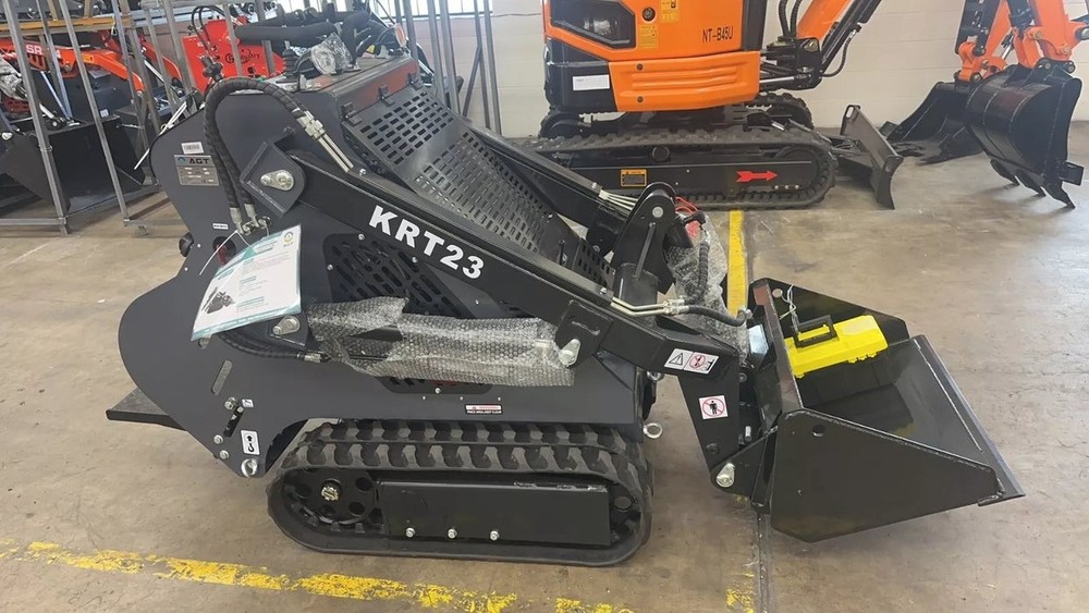 AGT 1 Ton, Mini Stand on Skid Loader Mini Crawler | CFG-KRT23