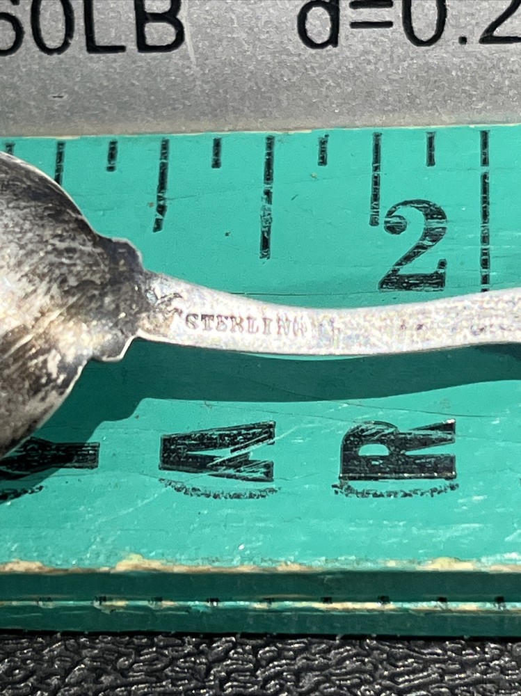 Vintage 5 Gram Sterling Silver Easter Souvenir Spoon.