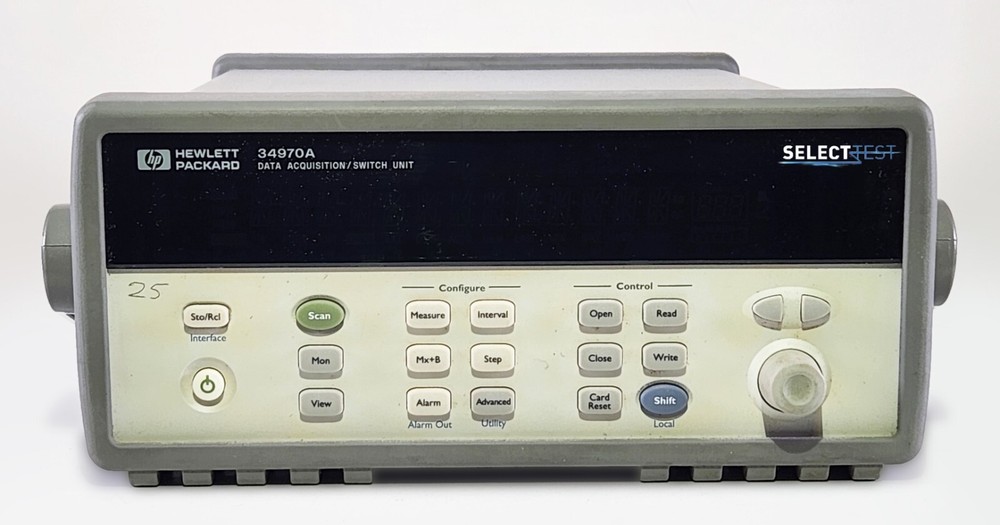 AGILENT / HP 34970A DATA ACQUISITION/SWITCH UNIT W/DVM ****LOOK**** (REF.: 184M)