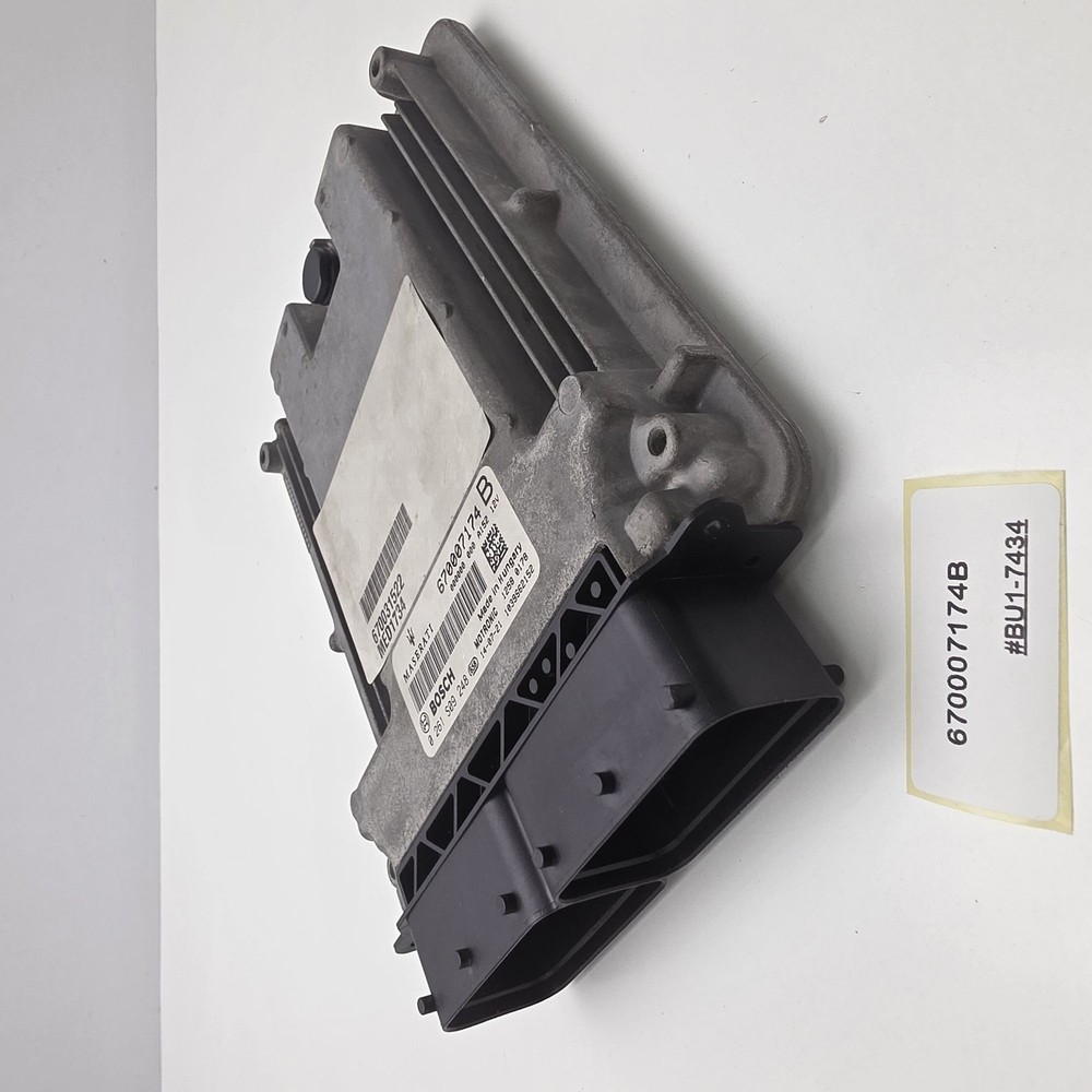 2014-2017 Maserati Ghibli Engine Control Module ECU 670007174B