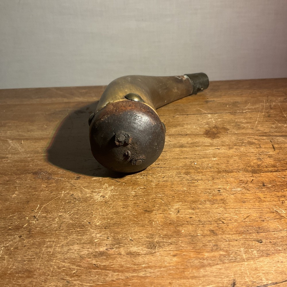 Antique Powderhorn