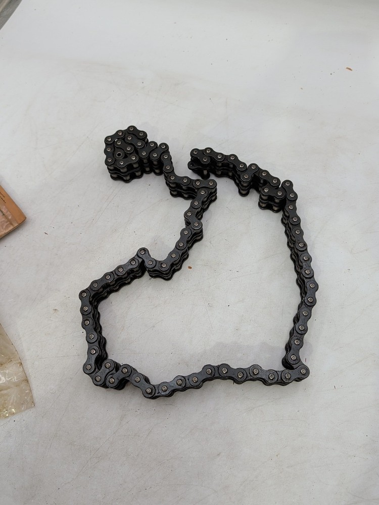 Massage Ferguson Roller Chain Part# 832433M91