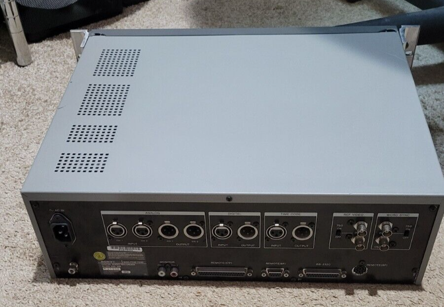 Sony Digital Audio Recorder PCM-7040