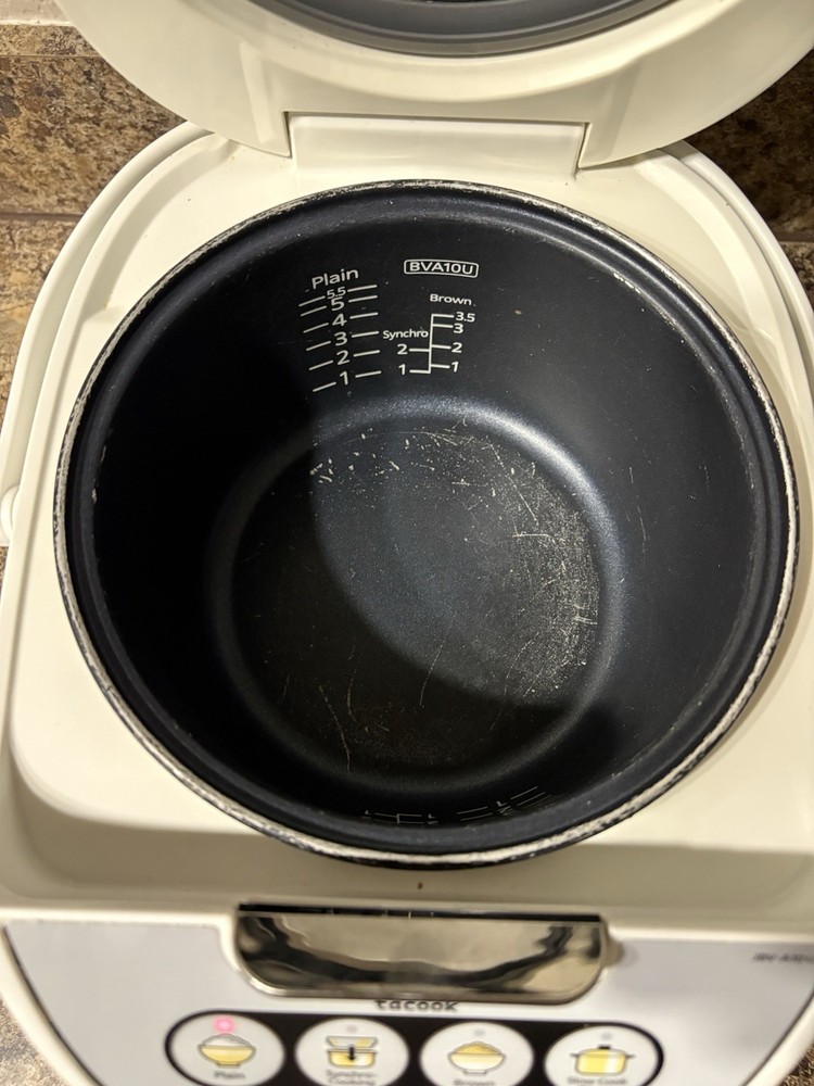 Tiger JBV-A10U-W 5.5 Cup Multi-Functional Rice Cooker
