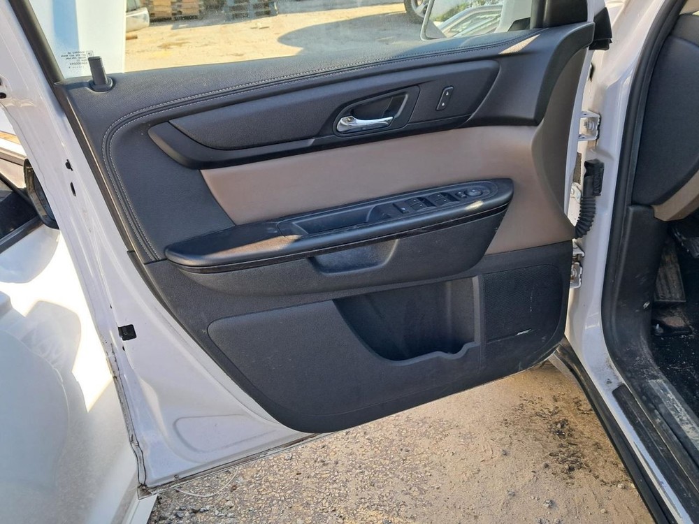 ACADIA 2016 Glove Box 4784852