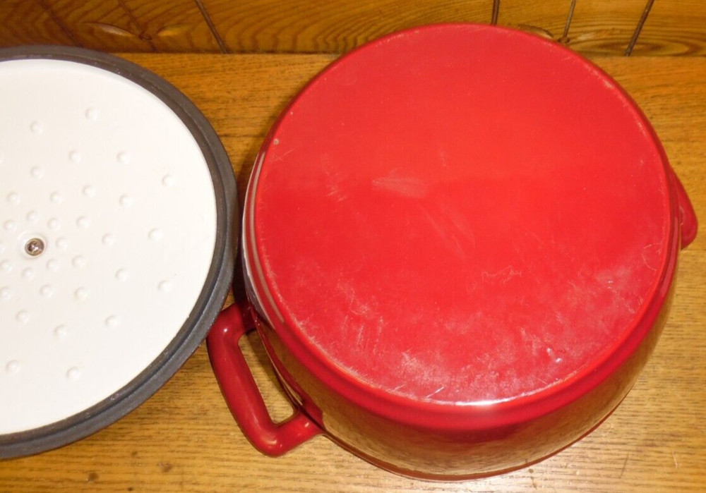 5.5 Qt. Red Hoffritz Enameled Cast Iron Dutch Oven