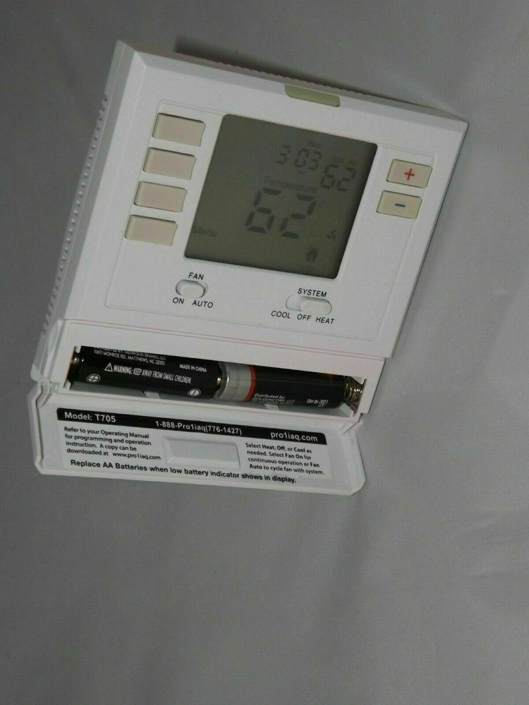 Refurbished Digital Wall Electronic Programmable Thermostat Pro1 IAQ T705