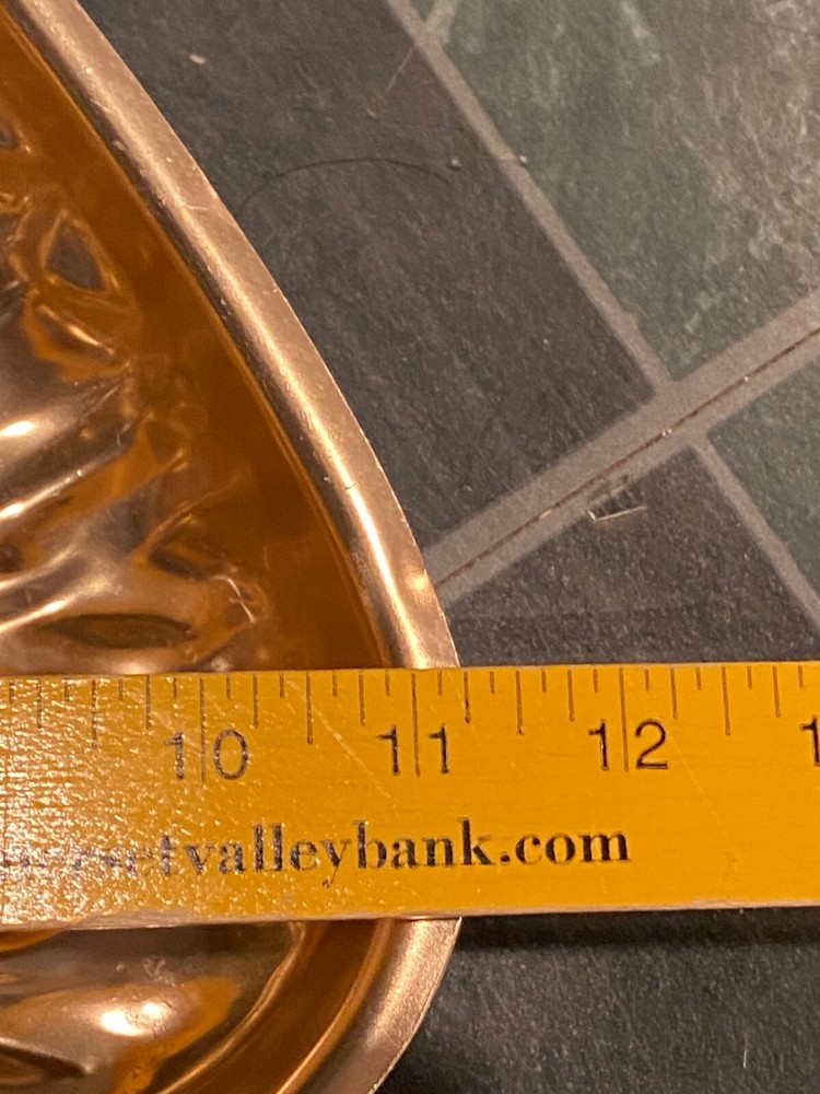 11" Copper Tree Shaped Cake Pan *Pre-Owned/Nice* ooo1