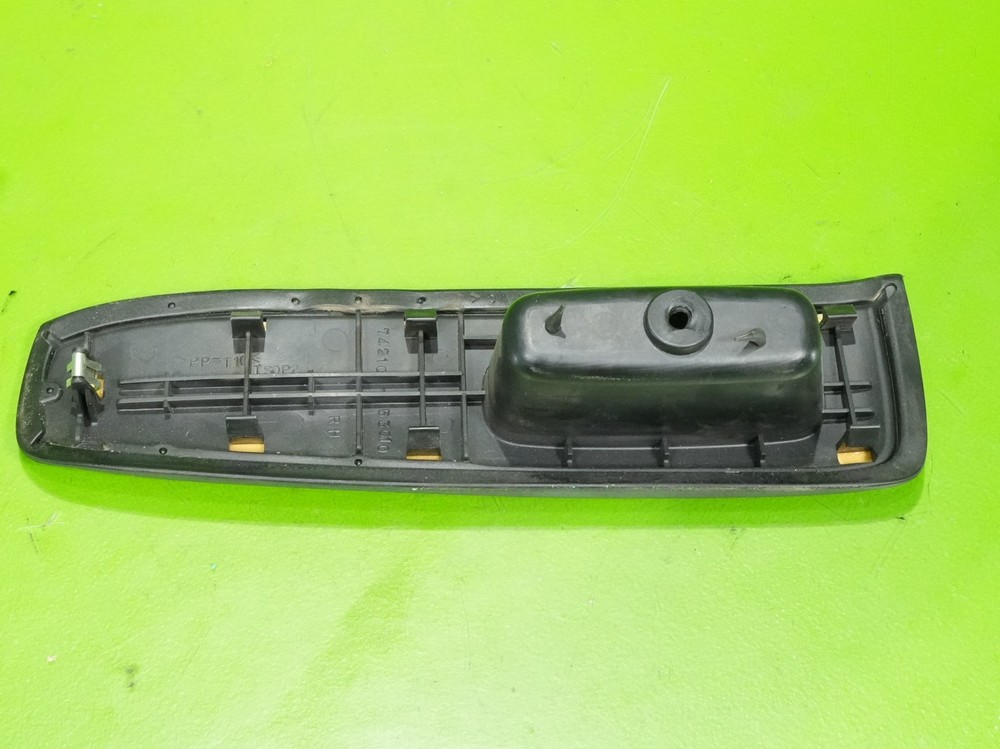 01-05 IS300 OEM passenger right front door panel armrest pull cup handle black