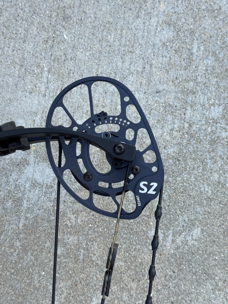 PSE Fortis 30 S2 RH